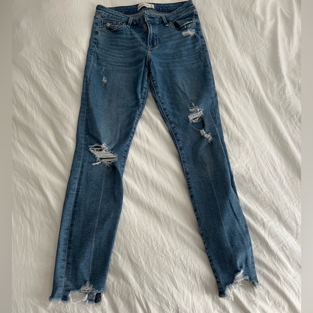 Abercrombie & Fitch mid rise skinny jean